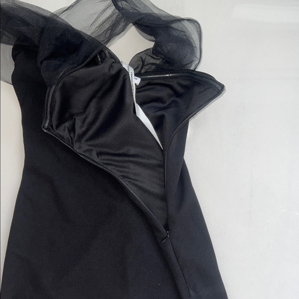 NEW Lucy in the Sky Tulle Off the Shoulder Sleeve Maxi Dress in Black Size S - Picture 4 of 6